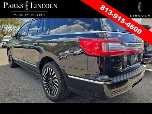 Used 2021 Lincoln Navigator L Black Label image 12