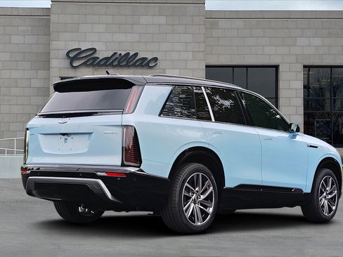 New 2026 Cadillac Vistiq Sport w/ LPO, Floor Liner Package image 3