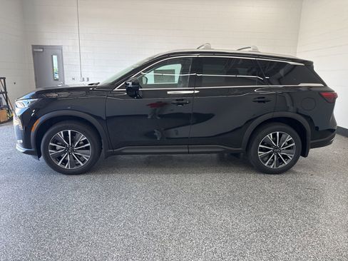 New 2027 INFINITI QX60 Luxe w/ Cargo Package AWD/4WD image 2