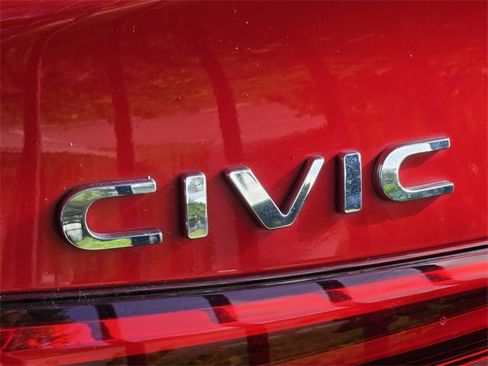 Used 2023 Honda Civic Sport image 8