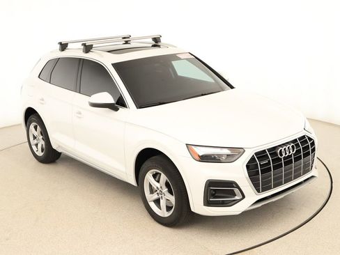Certified 2023 Audi Q5 2.0T Premium w/ Convenience Package image 39