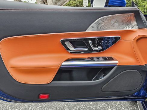 New 2026 Mercedes-Benz SL 43 AMG image 22