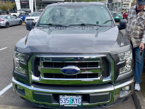 Used 2016 Ford F150 XLT w/ Equipment Group 301A Mid AWD/4WD image 7