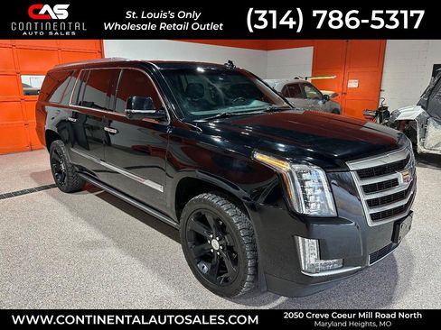 Used 2015 Cadillac Escalade ESV Premium image 1