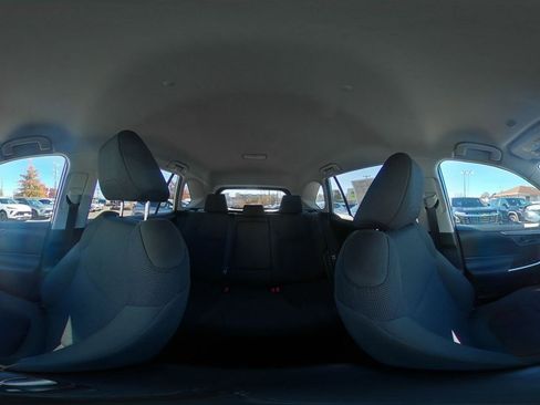 Used 2025 Toyota RAV4 LE image 41