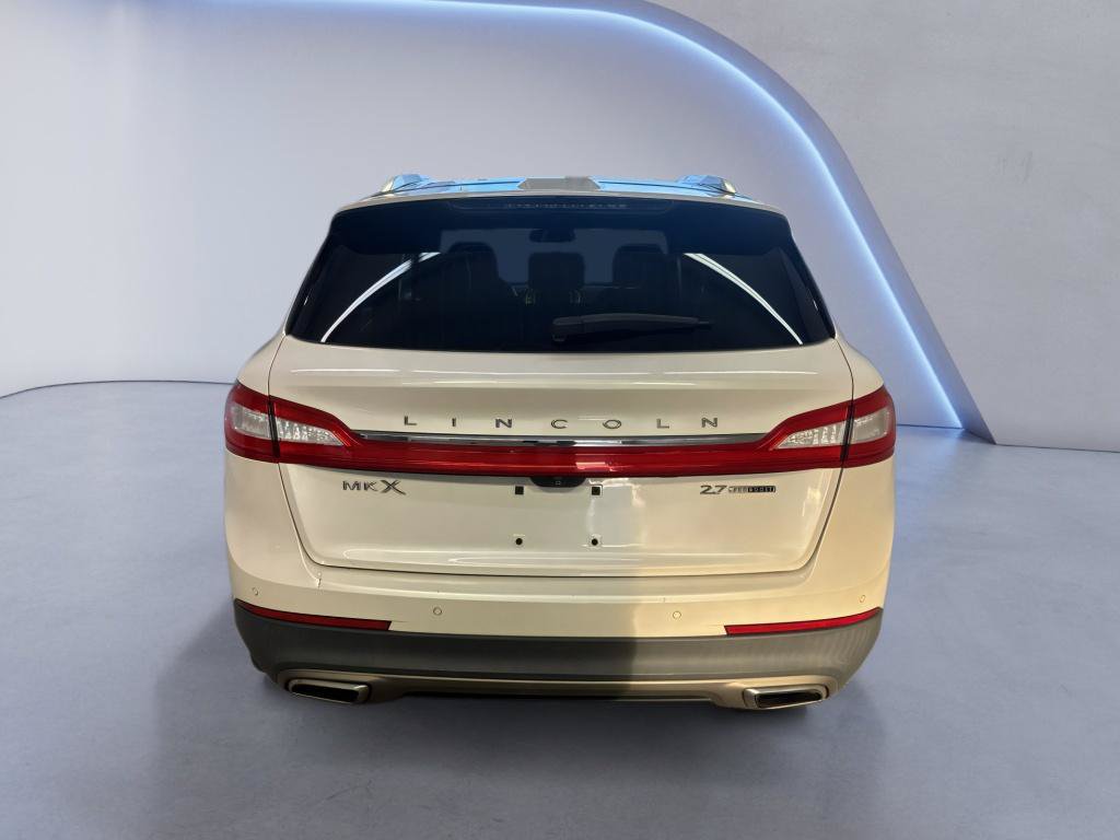 Used 2016 Lincoln MKX Reserve w/ Luxury Package FWD image 7