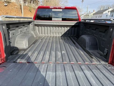 Used 2024 Chevrolet Silverado 1500 High Country w/ High Country Premium Package image 6