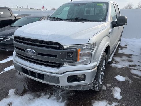 Used 2019 Ford F150 XLT w/ Equipment Group 302A Luxury image 4
