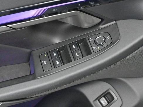 Used 2024 BMW i5 eDrive40i w/ M Sport Package image 13