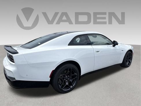 New 2026 Dodge Charger R/T AWD/4WD image 9