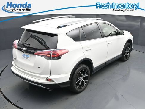 Used 2016 Toyota RAV4 SE FWD image 24