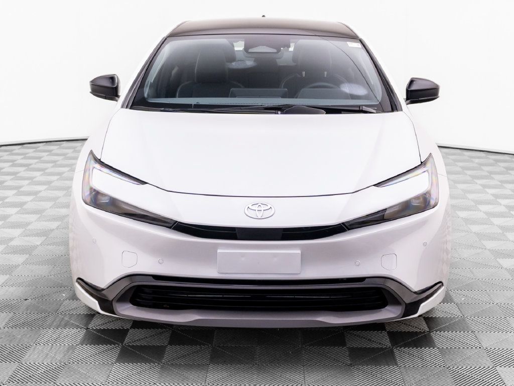 Used 2024 Toyota Prius Limited AWD/4WD image 10