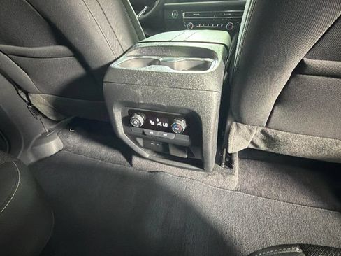 Certified 2025 Chevrolet Traverse LT w/ Driver Confidence Package FWD image 35
