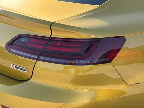 Used 2019 Volkswagen Arteon SEL Premium AWD/4WD image 12