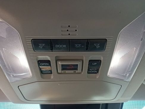 Used 2024 Toyota RAV4 Limited image 24