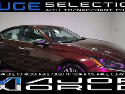 Used 2024 Nissan Altima 2.5 SV