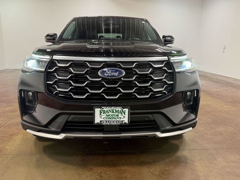 Used 2025 Ford Explorer Platinum w/ LUX Leather Package AWD/4WD image 40