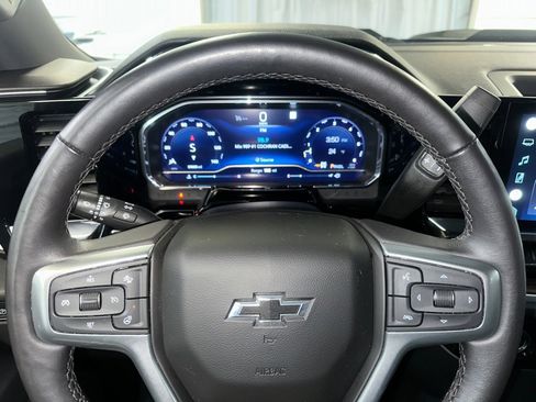 Certified 2022 Chevrolet Silverado 1500 LT Trail Boss image 9