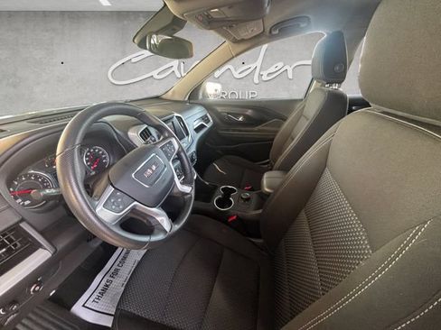 Used 2024 GMC Terrain SLE FWD image 24