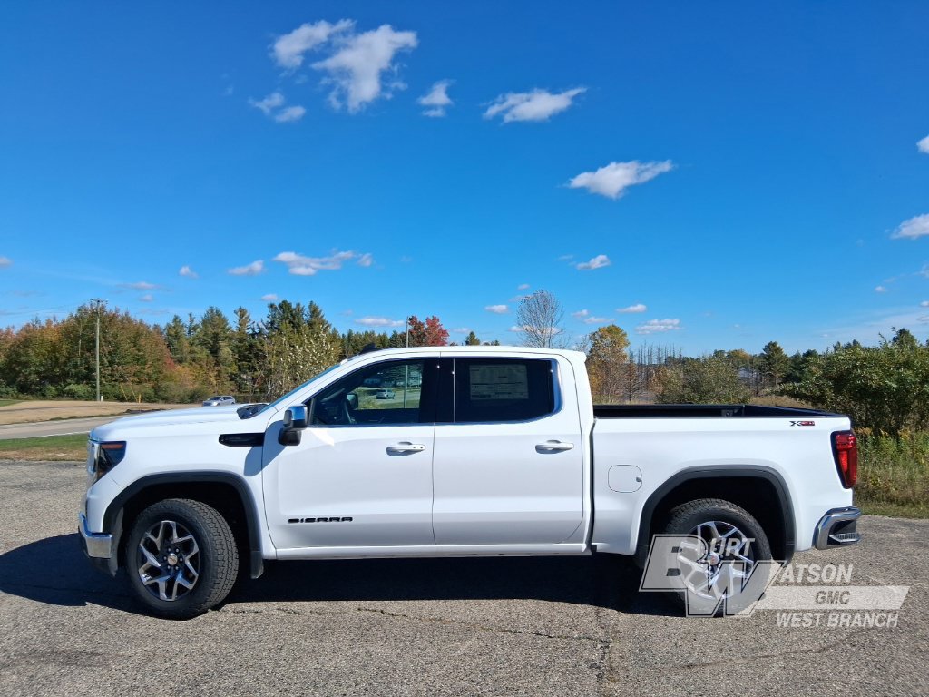 Used 2026 GMC Sierra 1500 SLE AWD/4WD image 3