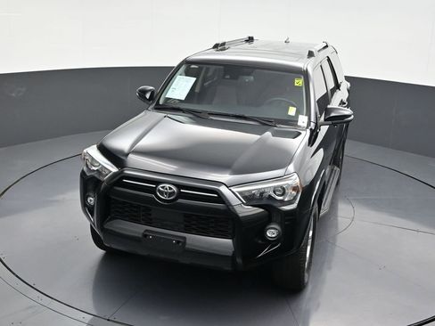 Used 2021 Toyota 4Runner SR5 Premium image 23