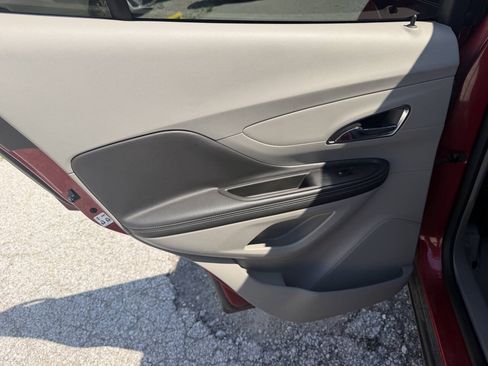 Used 2016 Buick Encore FWD image 15