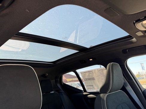 New 2026 Volvo XC40 B5 Ultra w/ Climate Package image 10