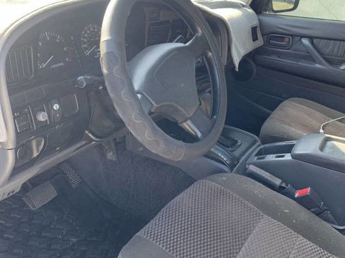 Used 1991 Toyota Land Cruiser image 12