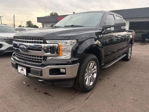 Used 2020 Ford F150 XLT w/ Equipment Group 302A Luxury AWD/4WD image 3