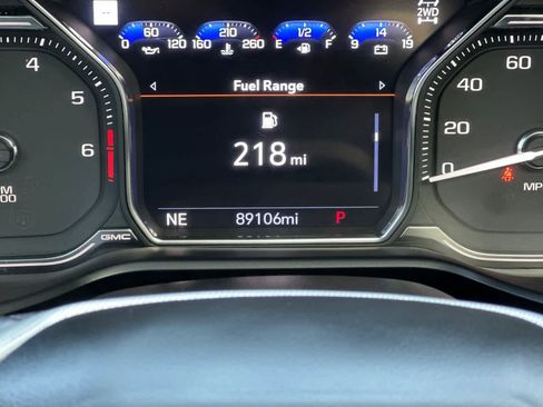 Used 2021 GMC Yukon Denali image 31