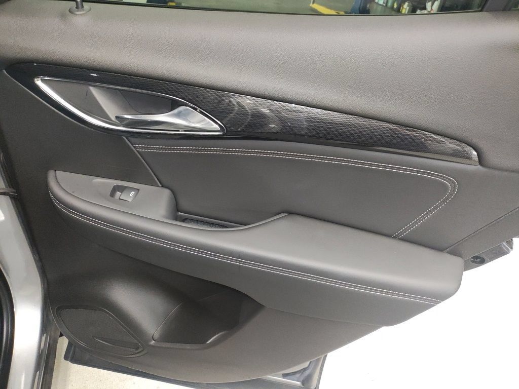 Certified 2023 Buick Envision Essence FWD image 13