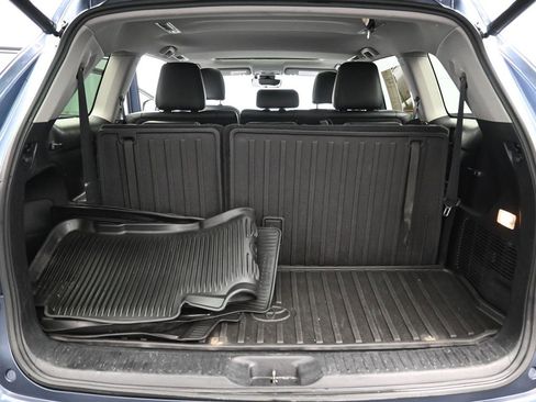 Used 2018 Toyota Highlander XLE image 27