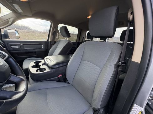 Used 2019 RAM 2500 Big Horn w/ Protection Group image 31