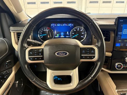 Used 2024 Ford Expedition Max Limited AWD/4WD image 15