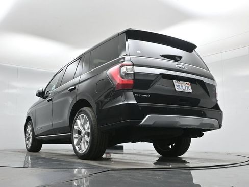 Used 2019 Ford Expedition Platinum RWD image 54