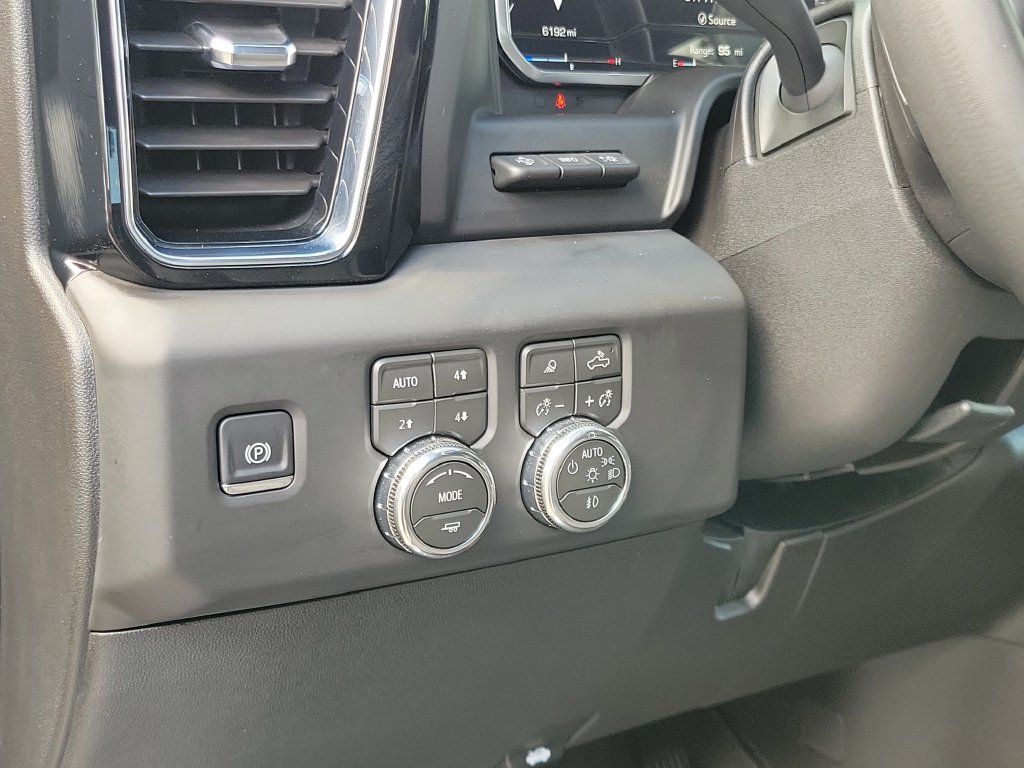 Used 2026 GMC Sierra 3500 Denali w/ Denali Reserve Package AWD/4WD image 33