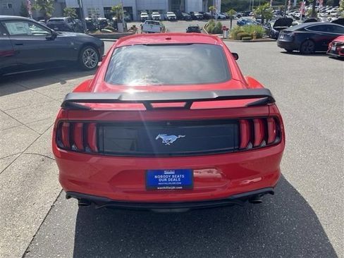 Used 2018 Ford Mustang Coupe w/ Equipment Group 101A RWD image 9