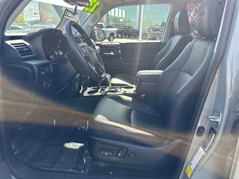 Certified 2023 Toyota 4Runner TRD Off-Road Premium w/ Moonroof Package AWD/4WD image 12