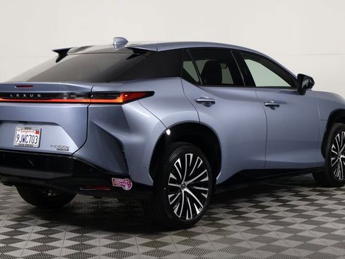 Used 2023 Lexus RZ 450e Premium w/ Cold Area Package image 4