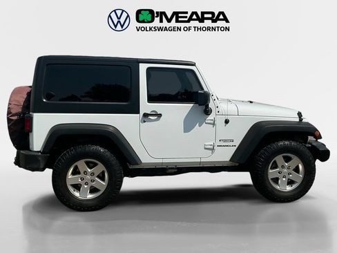 Used 2014 Jeep Wrangler Sport w/ Quick Order Package 24S AWD/4WD image 6