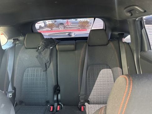 Used 2025 Honda HR-V Sport image 11