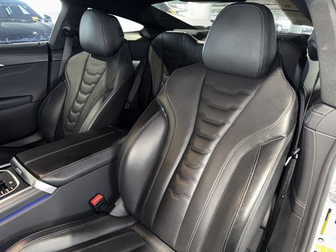 Used 2024 BMW 840i Coupe w/ M Sport Professional Package image 29