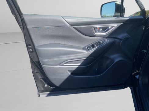 Used 2024 Subaru Forester Premium w/ POP Package 3 image 13