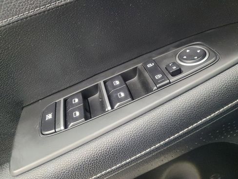 Used 2023 Kia Forte GT-Line image 27