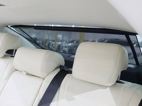 Used 2022 Lexus ES 350 Ultra Luxury image 31