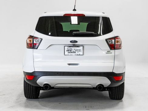 Used 2017 Ford Escape SE FWD image 24