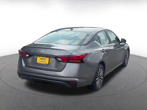 Used 2026 Nissan Altima 2.5 SV FWD image 11