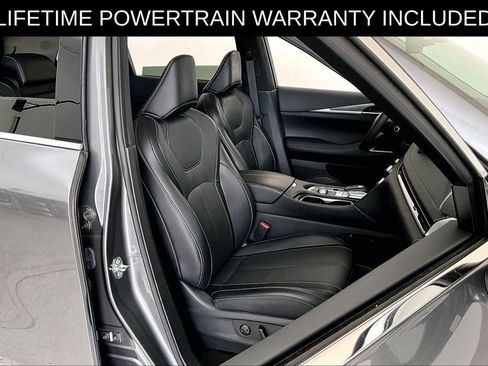 Certified 2025 INFINITI QX60 Luxe FWD image 10