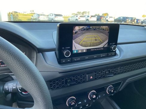 Used 2024 Honda Accord LX image 36