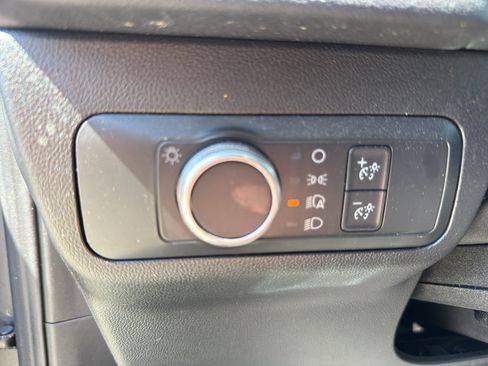 Used 2022 Ford Escape SE FWD image 15